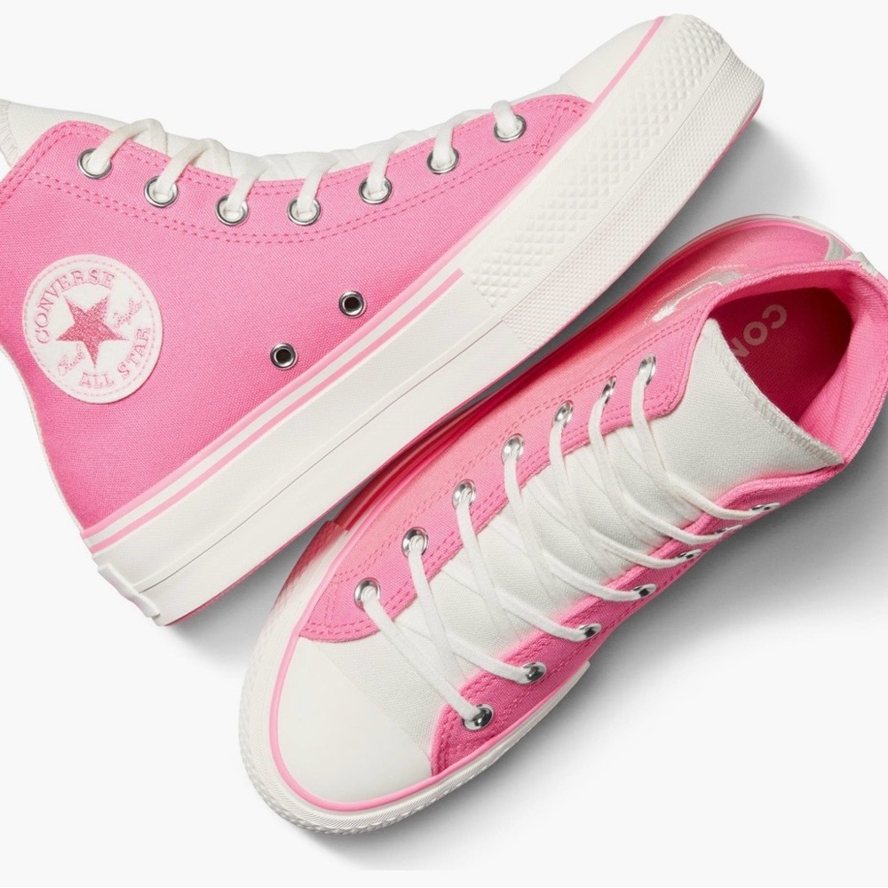 Converse Women’s Size 7.5 and 8 CTAS Lift Hi Platform Oops Pink BNIB